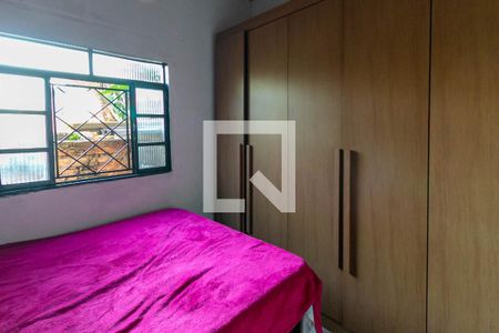 Quarto  de kitnet/studio para alugar com 1 quarto, 40m² em Sagrada Família, Belo Horizonte