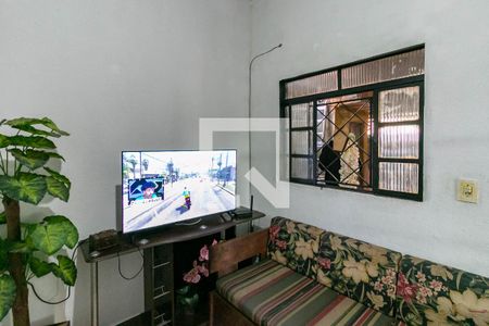 Sala  de kitnet/studio para alugar com 1 quarto, 40m² em Sagrada Família, Belo Horizonte