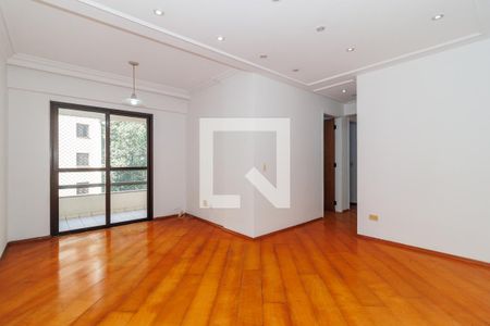 Sala de apartamento para alugar com 3 quartos, 75m² em Jardim Bontempo, Taboão da Serra