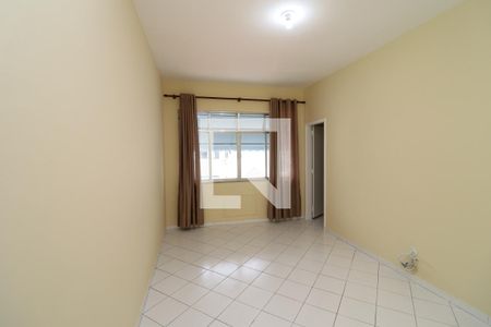 Sala de apartamento para alugar com 2 quartos, 64m² em Praia da Bandeira, Rio de Janeiro