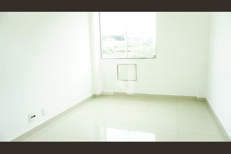 Quarto 1 de apartamento para alugar com 2 quartos, 72m² em Freguesia (jacarepaguá), Rio de Janeiro