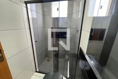 Banheiro de apartamento para alugar com 2 quartos, 57m² em Parque Residencial Casa Branca, Suzano