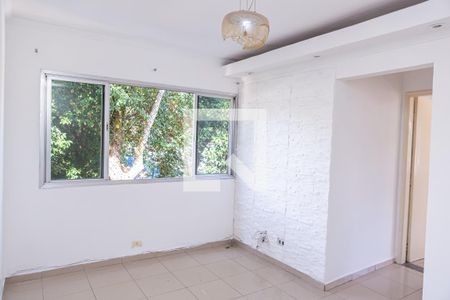 Sala de apartamento para alugar com 1 quarto, 48m² em Vila Domitila, São Paulo