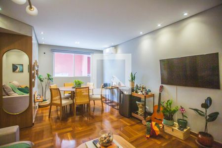 Sala de Estar de apartamento à venda com 2 quartos, 80m² em Mirandópolis, São Paulo