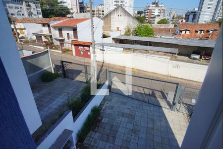 Sala Cozinha - Vista de apartamento para alugar com 1 quarto, 47m² em São Geraldo, Porto Alegre