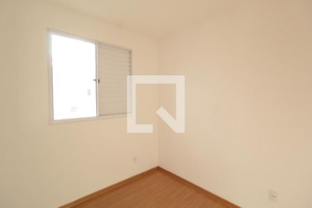 Quarto 2 de apartamento para alugar com 2 quartos, 55m² em Jardim Patricia, Uberlândia