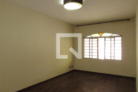 Sala de estar de casa à venda com 3 quartos, 125m² em Vila Polopoli, São Paulo