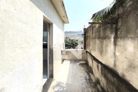 Casa à venda com 250m², 3 quartos e 2 vagas Casa à venda com 250m², 3 quartos e 2 vagasÁrea de Serviço - Casa 02