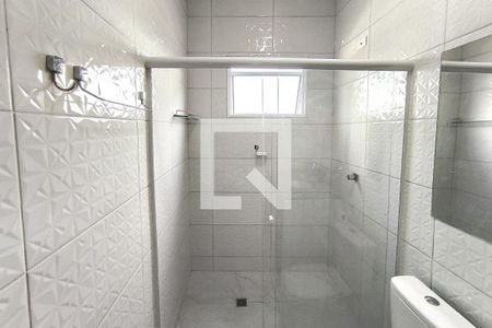 Casa à venda com 250m², 3 quartos e 2 vagas Casa à venda com 250m², 3 quartos e 2 vagasBanheiro - Casa 02