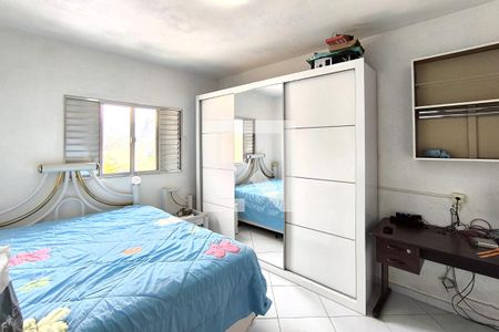 Casa à venda com 250m², 3 quartos e 2 vagas Casa à venda com 250m², 3 quartos e 2 vagasQuarto 3