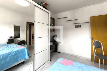 Casa à venda com 250m², 3 quartos e 2 vagas Casa à venda com 250m², 3 quartos e 2 vagasQuarto 3