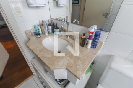 Apartamento à venda com 117m², 3 quartos e 3 vagas Apartamento à venda com 117m², 3 quartos e 3 vagasQuarto 2