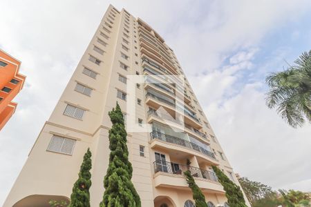 Apartamento à venda com 117m², 3 quartos e 3 vagas Apartamento à venda com 117m², 3 quartos e 3 vagasFachada