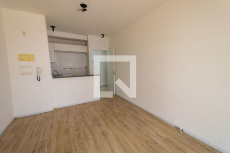 Sala de apartamento para alugar com 3 quartos, 69m² em Vila Cunha Bueno, São Paulo