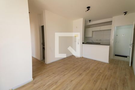 Sala de apartamento para alugar com 3 quartos, 69m² em Vila Cunha Bueno, São Paulo