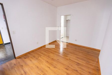 Sala de apartamento para alugar com 2 quartos, 47m² em Itapoã, Belo Horizonte