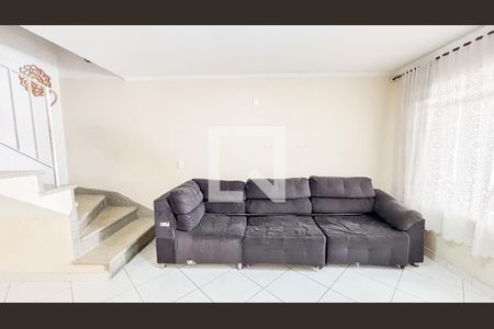 Sala de casa à venda com 3 quartos, 125m² em Vila Scarpelli, Santo André