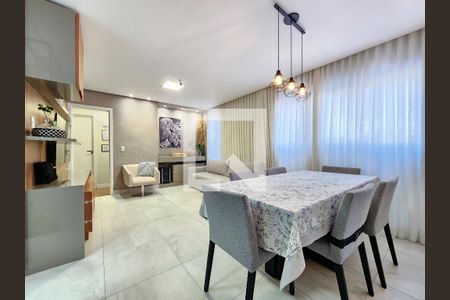 Sala de apartamento à venda com 2 quartos, 70m² em Serra, Belo Horizonte