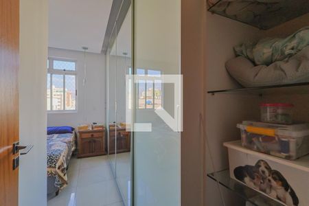 Quarto 2 - Suíte de apartamento para alugar com 2 quartos, 80m² em Sagrada Família, Belo Horizonte