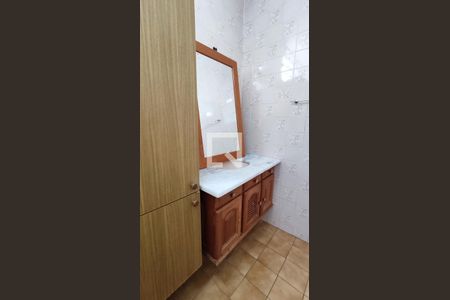 Casa à venda com 300m², 3 quartos e 3 vagas Casa à venda com 300m², 3 quartos e 3 vagasBanheiro da Suíte
