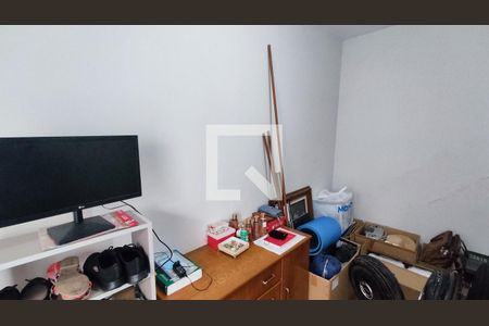 Casa à venda com 300m², 3 quartos e 3 vagas Casa à venda com 300m², 3 quartos e 3 vagasEscritório