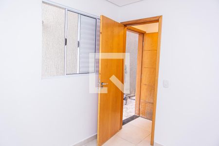 Quarto de apartamento à venda com 1 quarto, 30m² em Vila Pierina, São Paulo