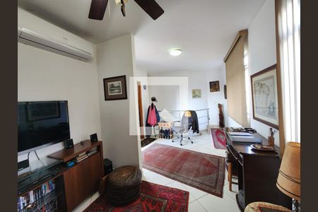 quarto  de apartamento para alugar com 3 quartos, 150m² em Alto Barroca, Belo Horizonte