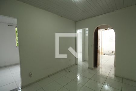 Sala de casa para alugar com 2 quartos, 60m² em Freguesia (jacarepaguá), Rio de Janeiro