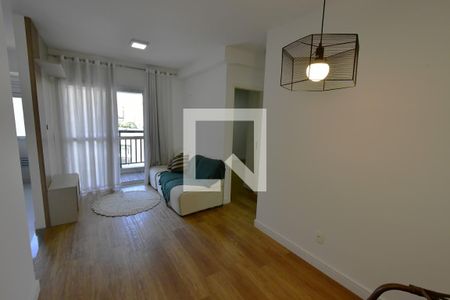 Sala de apartamento para alugar com 2 quartos, 45m² em Cambuí, Campinas