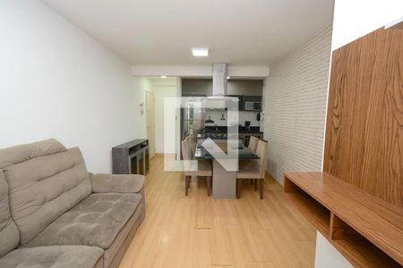 Sala/Cozinha de apartamento para alugar com 3 quartos, 63m² em Vila Inglesa, São Paulo