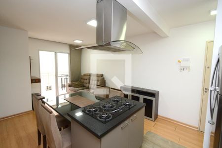 Sala/Cozinha de apartamento para alugar com 3 quartos, 63m² em Vila Inglesa, São Paulo