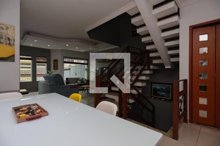 Sala de jantar de casa à venda com 3 quartos, 262m² em Santa Teresinha, São Paulo