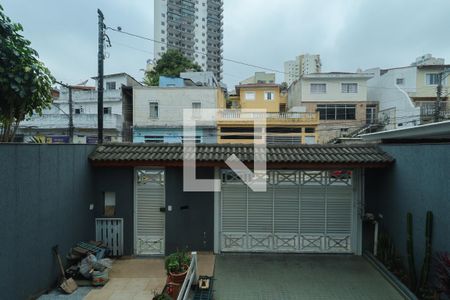 Vista da sala de estar de casa para alugar com 3 quartos, 262m² em Santa Teresinha, São Paulo