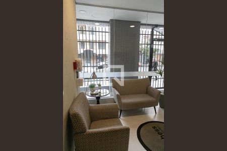 Studio para alugar com 25m², 1 quarto e 1 vaga Studio para alugar com 25m², 1 quarto e 1 vagaHall de entrada