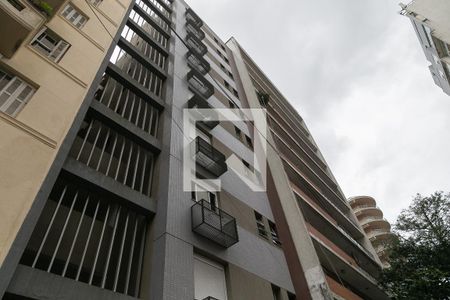 Studio para alugar com 25m², 1 quarto e 1 vaga Studio para alugar com 25m², 1 quarto e 1 vagaFachada