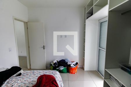 Quarto 1 de apartamento para alugar com 2 quartos, 35m² em Parque Monte Alegre, Taboão da Serra
