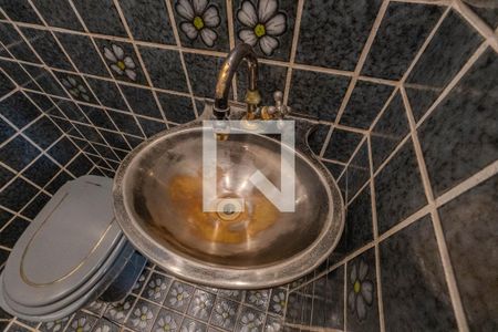 Lavabo de apartamento à venda com 4 quartos, 148m² em Bela Vista, São Paulo