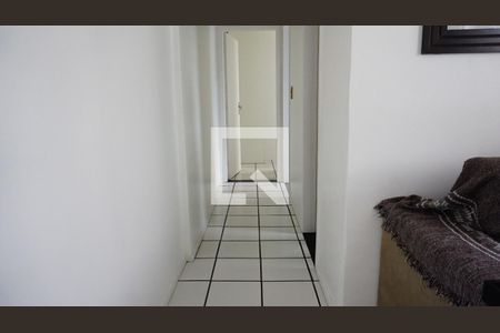 Corredor / Quartos de apartamento para alugar com 2 quartos, 48m² em Camorim, Rio de Janeiro