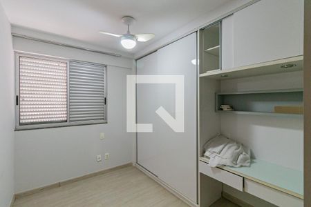 Quarto 2 de apartamento para alugar com 4 quartos, 129m² em Alto Caiçaras, Belo Horizonte