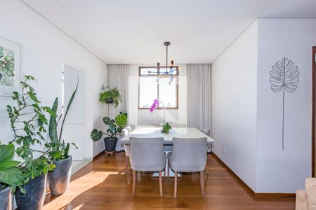 Sala de apartamento à venda com 2 quartos, 75m² em Prado, Belo Horizonte