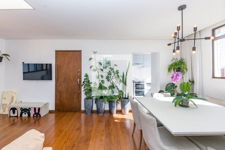 Sala de apartamento à venda com 2 quartos, 75m² em Prado, Belo Horizonte