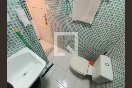 Banheiro de apartamento para alugar com 1 quarto, 29m² em Itararé, São Vicente