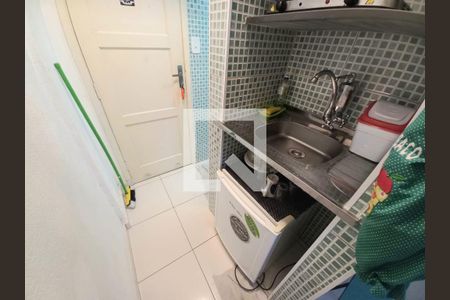 Cozinha de apartamento para alugar com 1 quarto, 29m² em Itararé, São Vicente