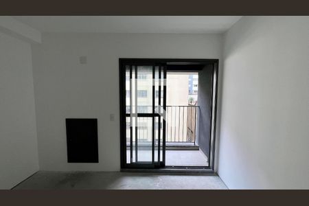 Sacada de kitnet/studio à venda com 1 quarto, 26m² em Cerqueira César, São Paulo