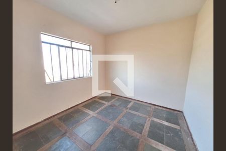 Casa à venda com 5 quartos, 164m² em Santa Tereza, Belo Horizonte