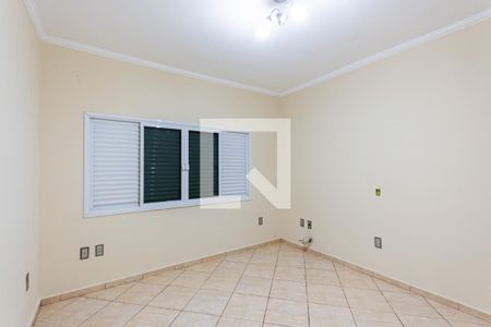 Quarto 1 de casa para alugar com 2 quartos, 100m² em Jardim Santo Alberto, Santo André