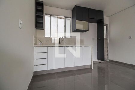 Cozinha de casa para alugar com 2 quartos, 70m² em Vila Boa Vista, Barueri