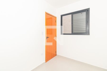 Quarto 1 de apartamento para alugar com 2 quartos, 40m² em Vila Nivi, São Paulo