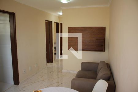 Sala de apartamento à venda com 3 quartos, 54m² em Califórnia, Belo Horizonte