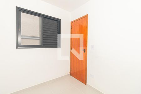 Quarto de apartamento para alugar com 2 quartos, 40m² em Vila Nivi, São Paulo